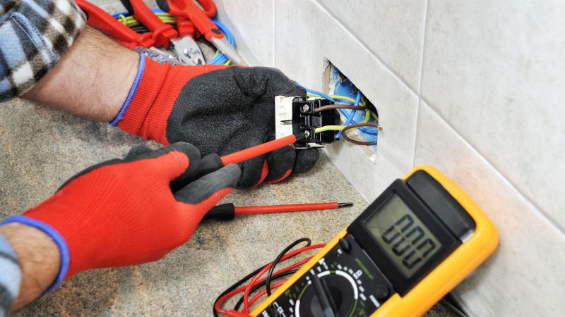 Electrical Maintenance in Kissimmee, Florida